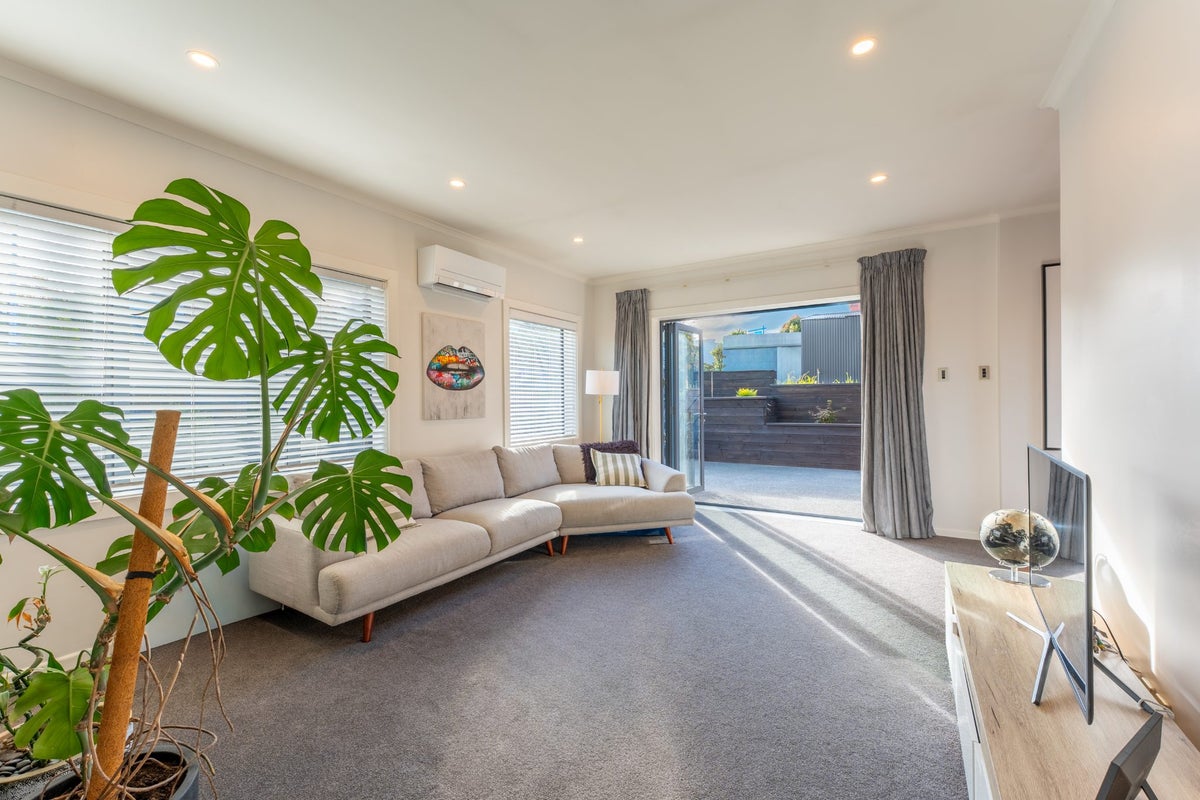 9 Onslow Street, West End, Timaru - Carousel 2
