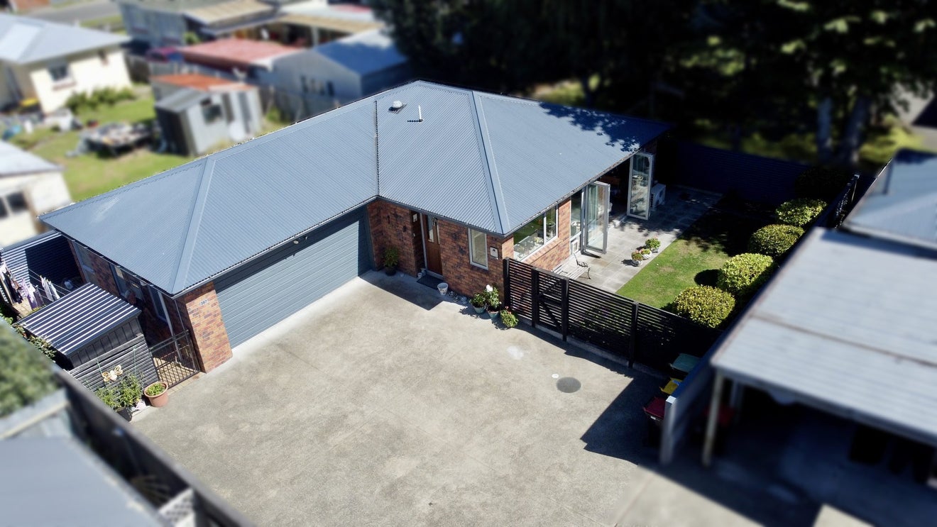 387 Herbert Street, Windsor, Invercargill - Carousel 1