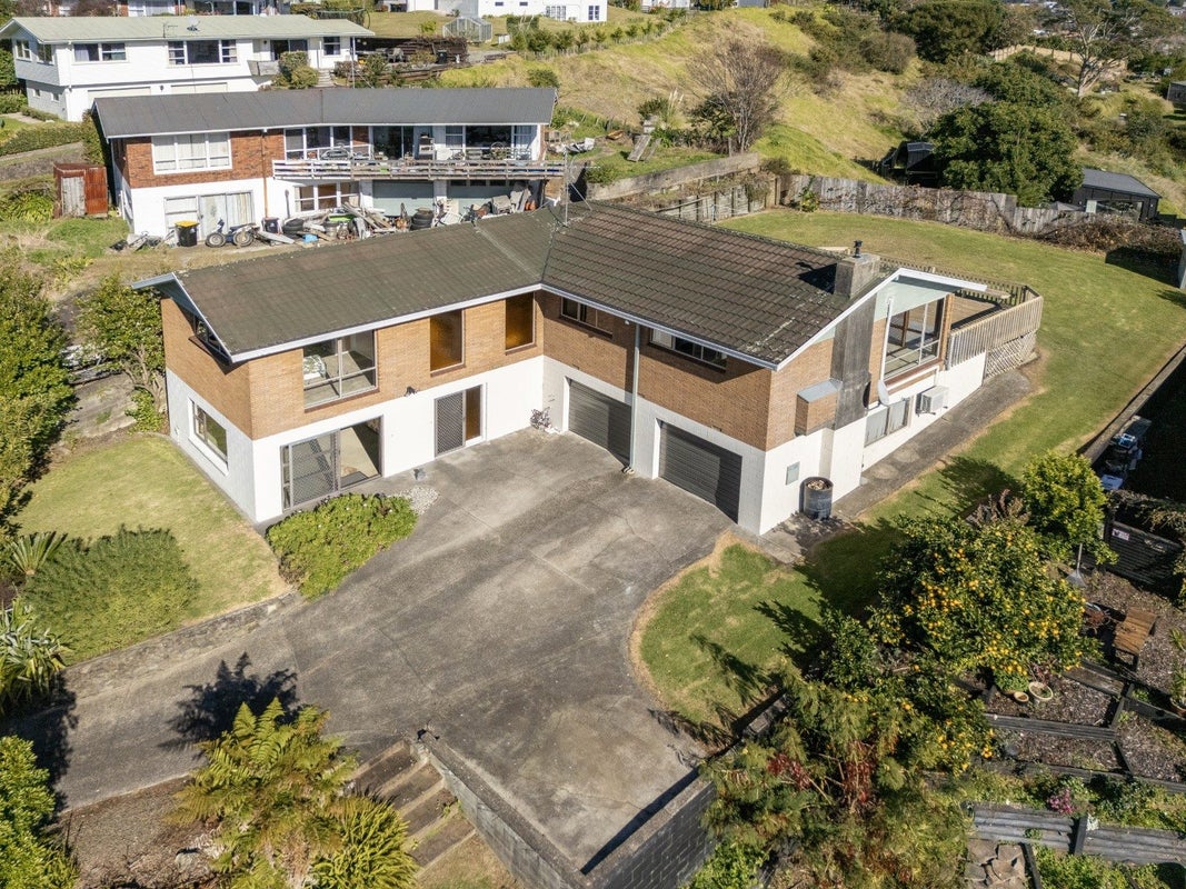 17 Upland Street, Brookfield, Tauranga - Carousel 21
