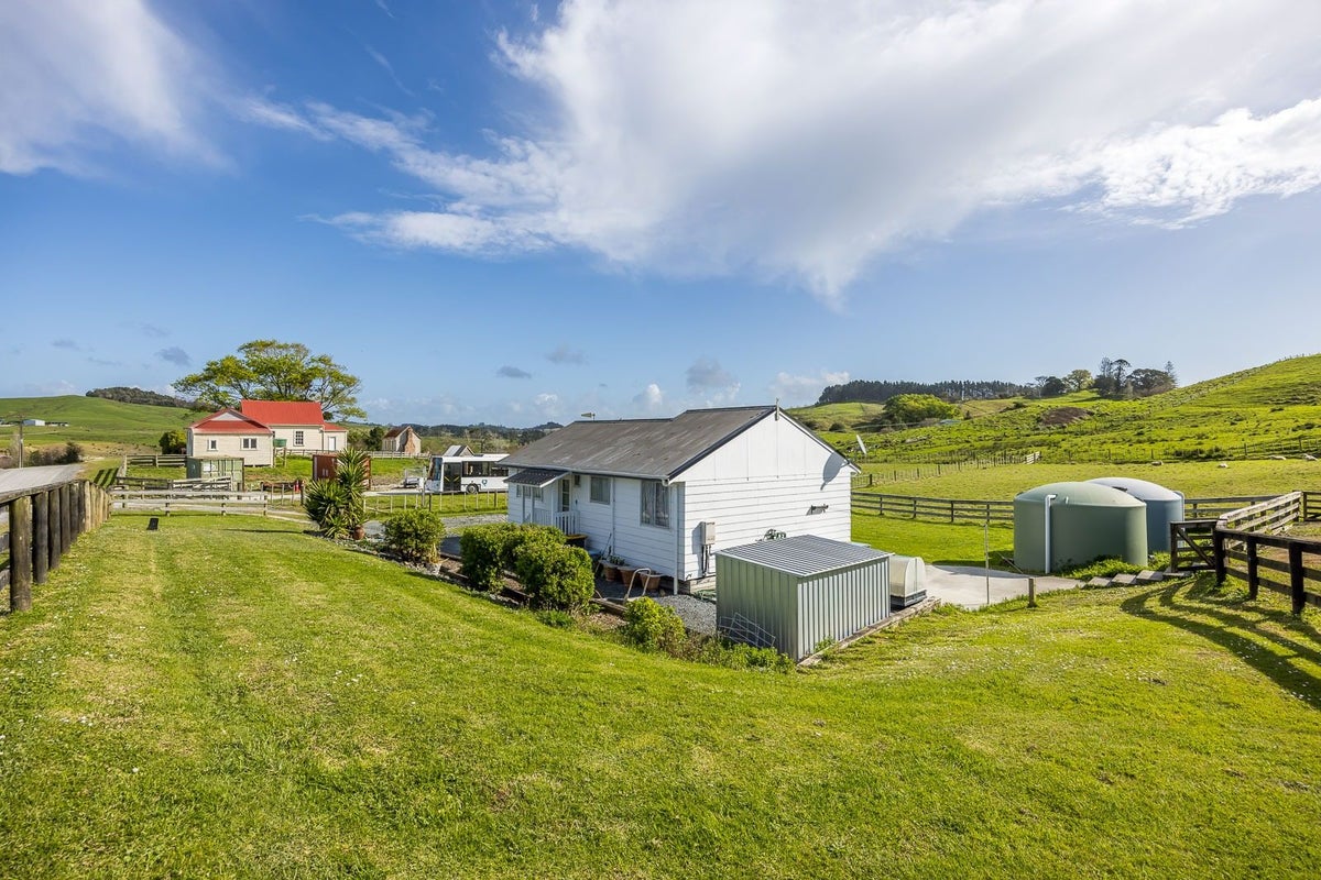27 Church Hill Road, Port Albert, Wellsford - Carousel 10