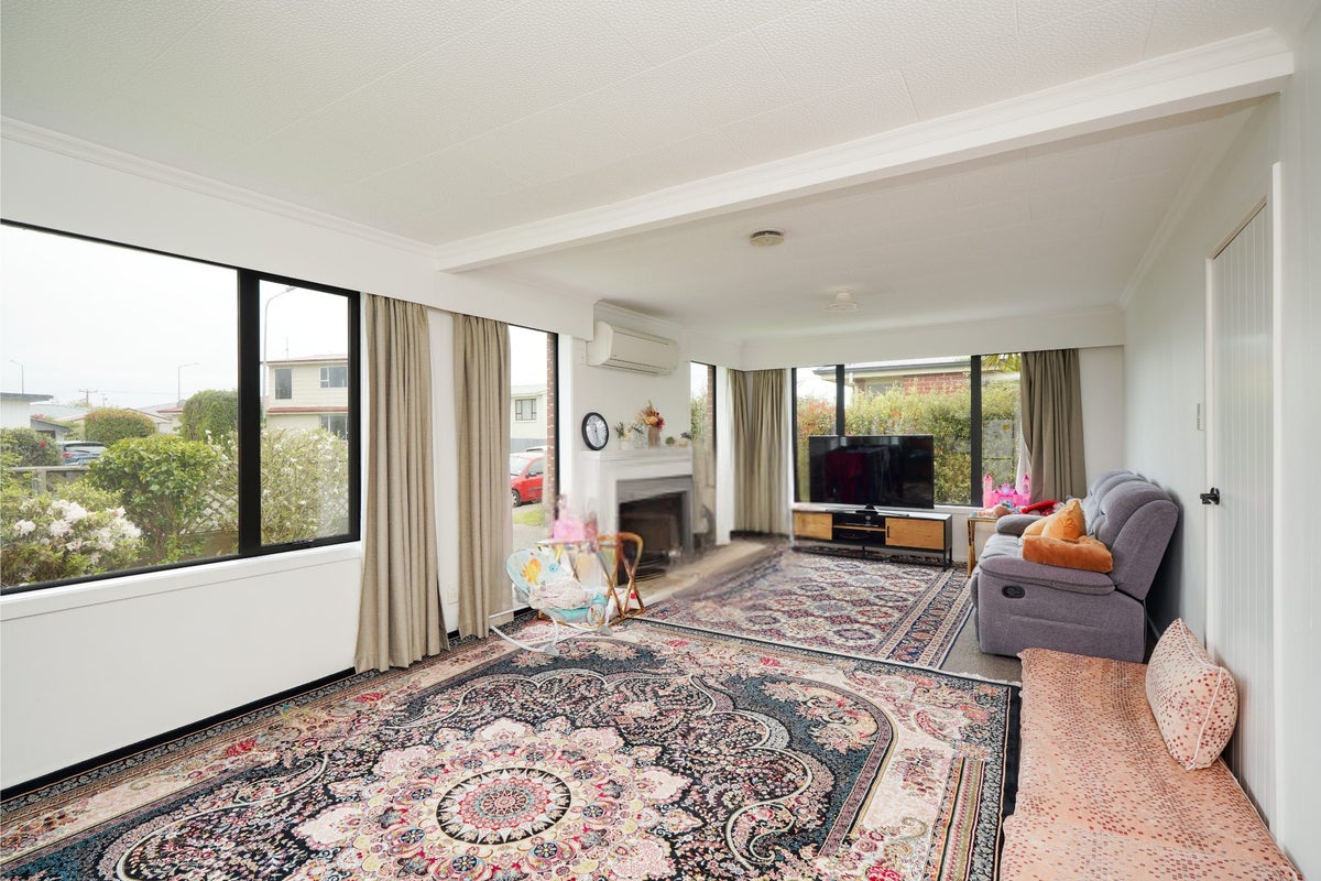73 Helmsdale Street, Waverley, Invercargill - Carousel 8