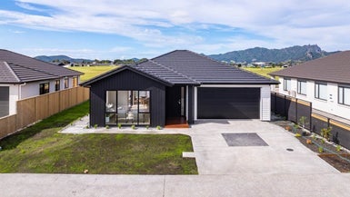 14 Korimako Lane, One Tree Point, One Tree Point - Carousel 1