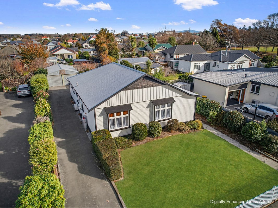 208 Walnut Avenue, Ashburton, Ashburton - Carousel 2