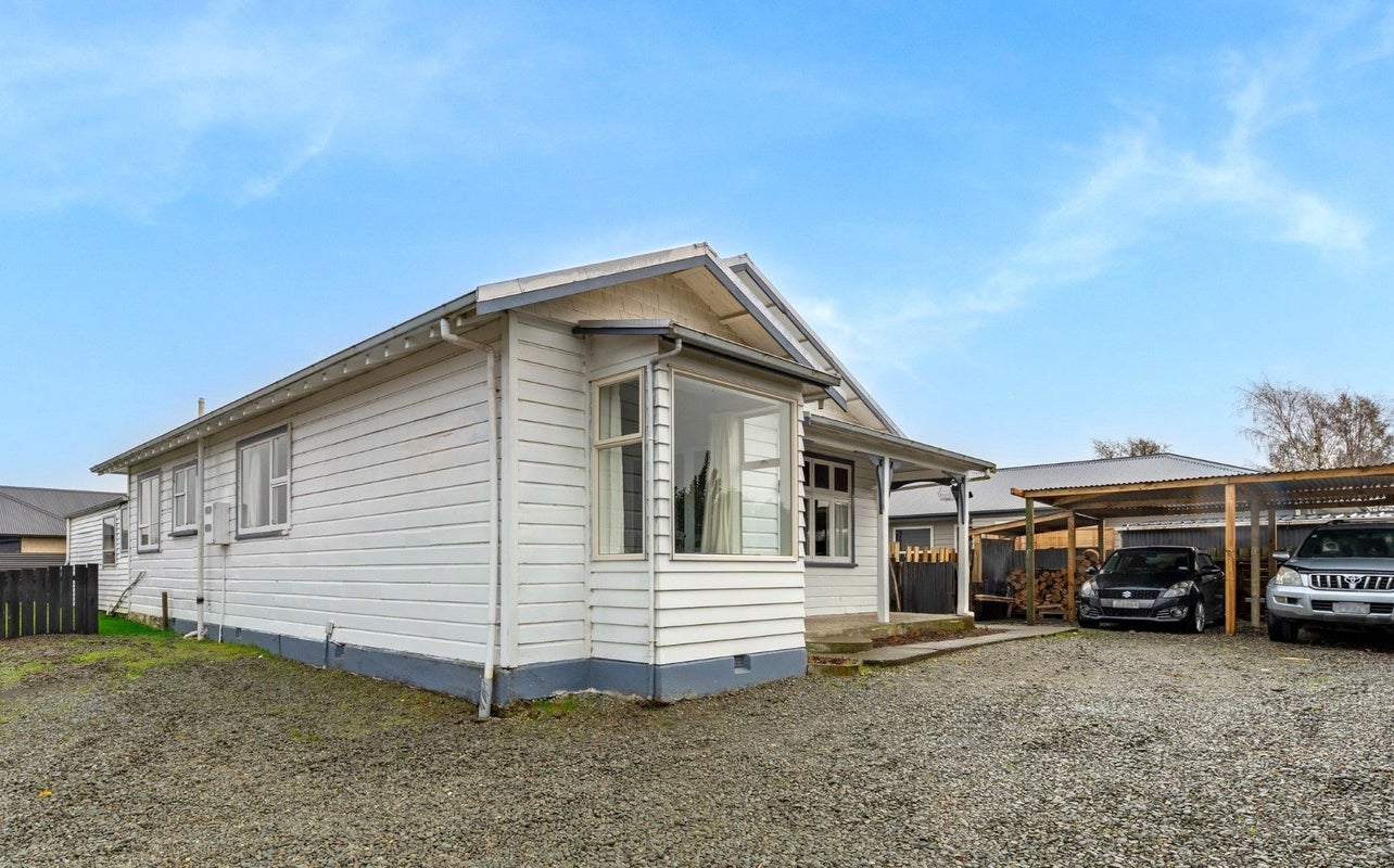 333 King Street, Temuka - Carousel 1