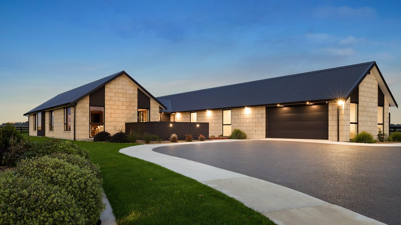 413 Klondyke Road, Onewhero, Tuakau - Carousel 1