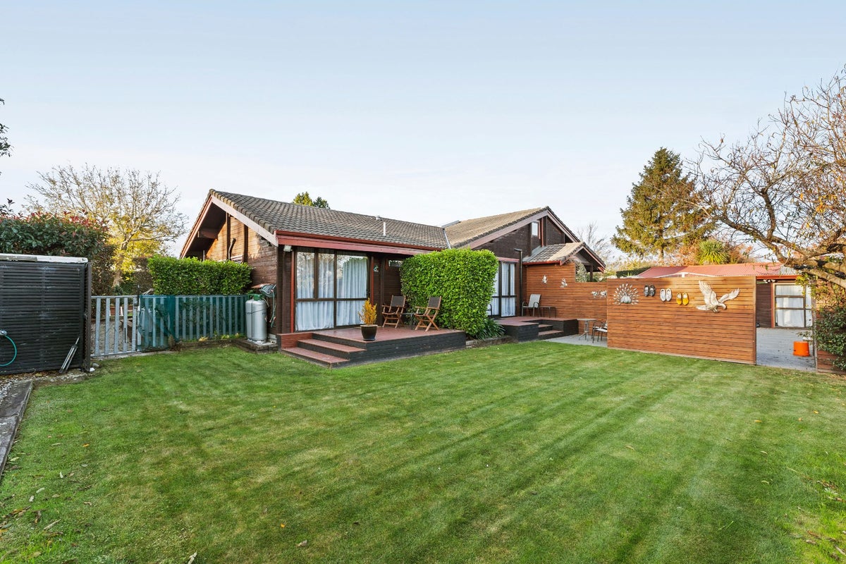 42 Steadman Road, Broomfield, Christchurch - Carousel 43