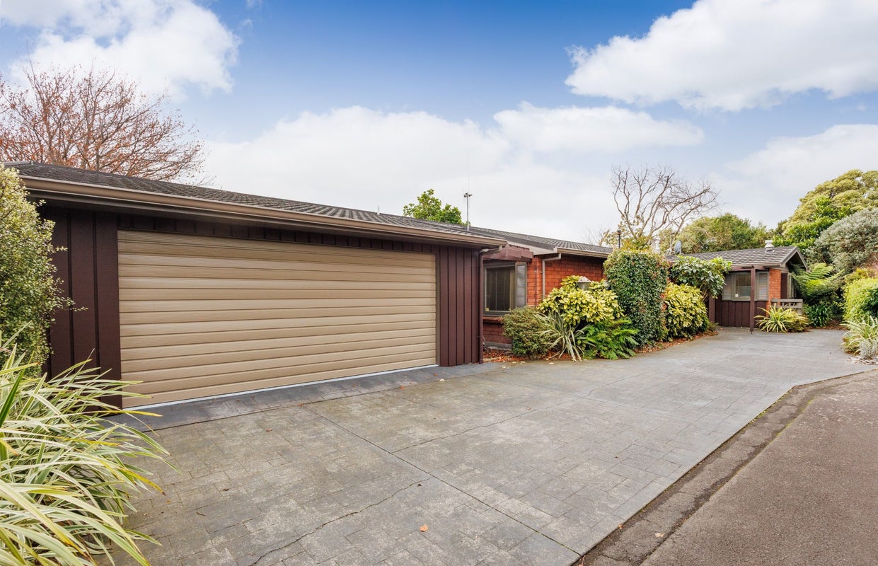 63 Pitama Road, Awapuni, Palmerston North - Carousel 1