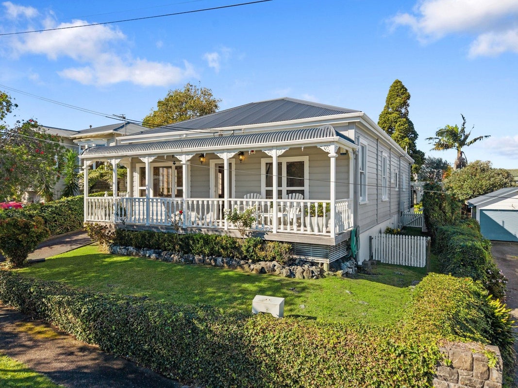 75 Cameron Street, Onehunga, Auckland - Carousel 2