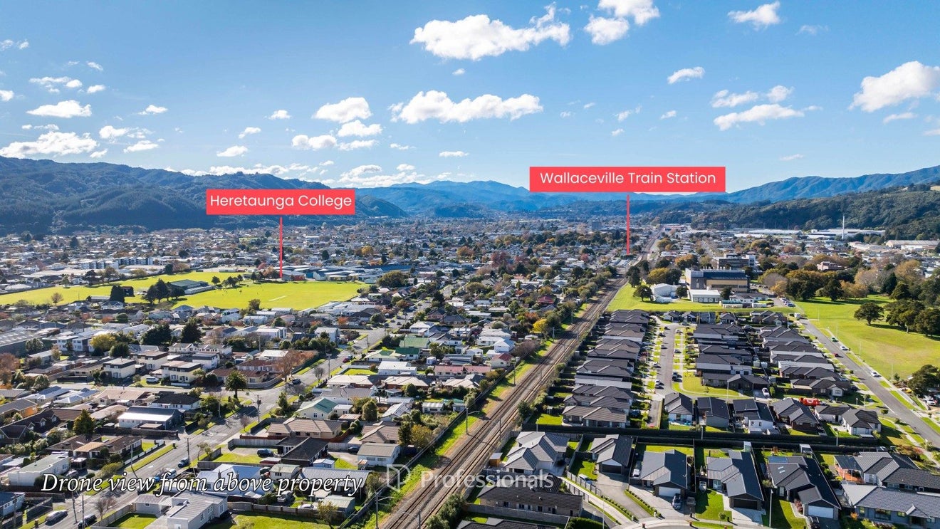 32 Filmer Crescent, Wallaceville, Upper Hutt - Carousel 23