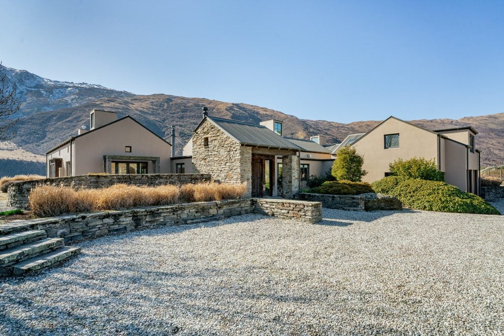 2139 Gibbston Highway, Gibbston, Queenstown - Carousel 1