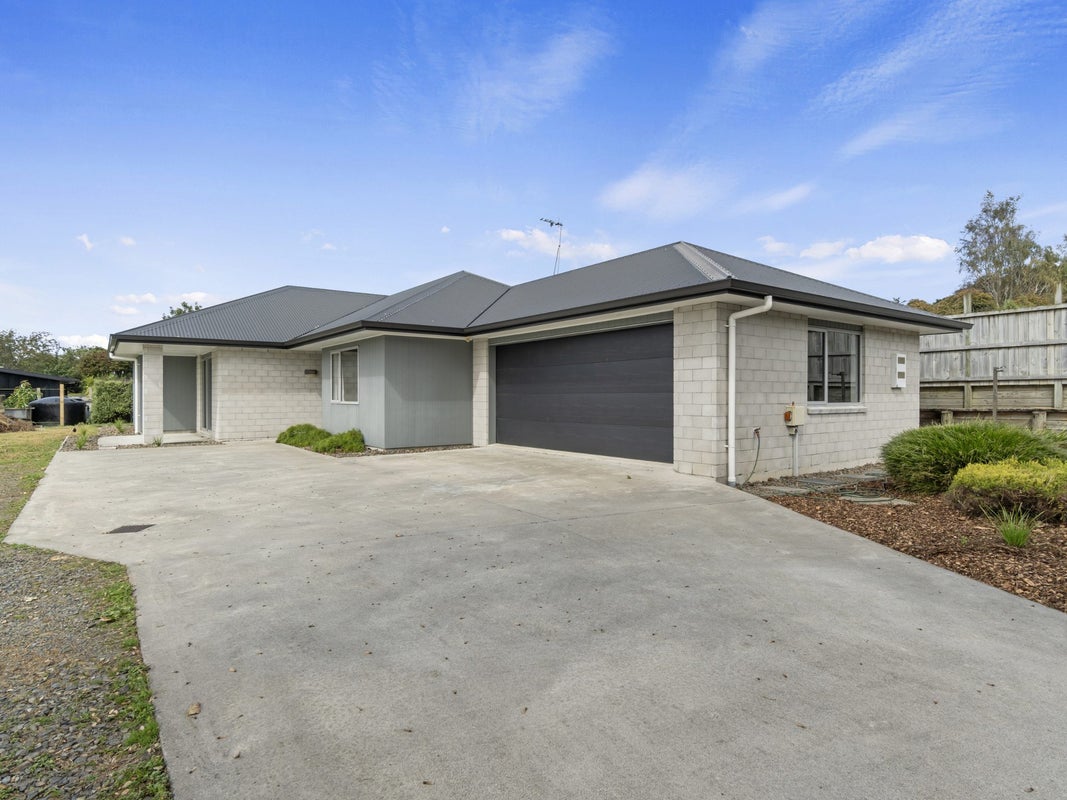 9A Hall Street, Kihikihi, Waipa, Waikato - Carousel 1