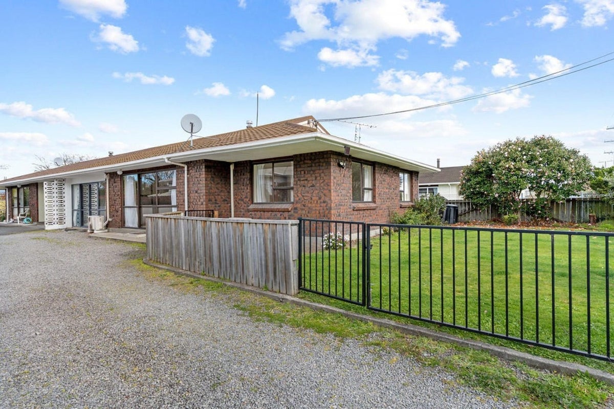 55A Kempton Street, Greytown, Greytown - Carousel 1