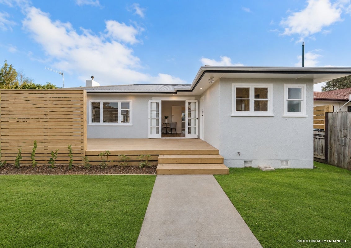 18 Ashford Avenue, Hokowhitu, Palmerston North - Carousel 2