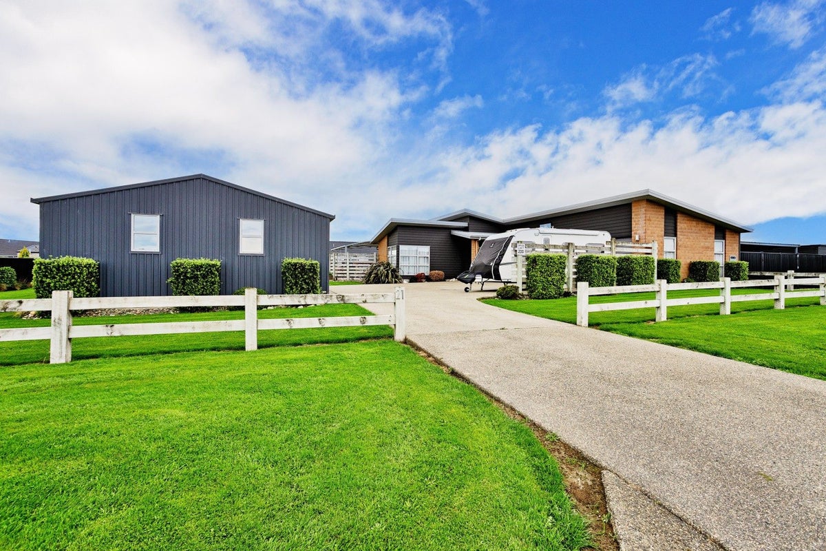 21 Sunrise Drive, Seaward Bush, Invercargill - Carousel 2