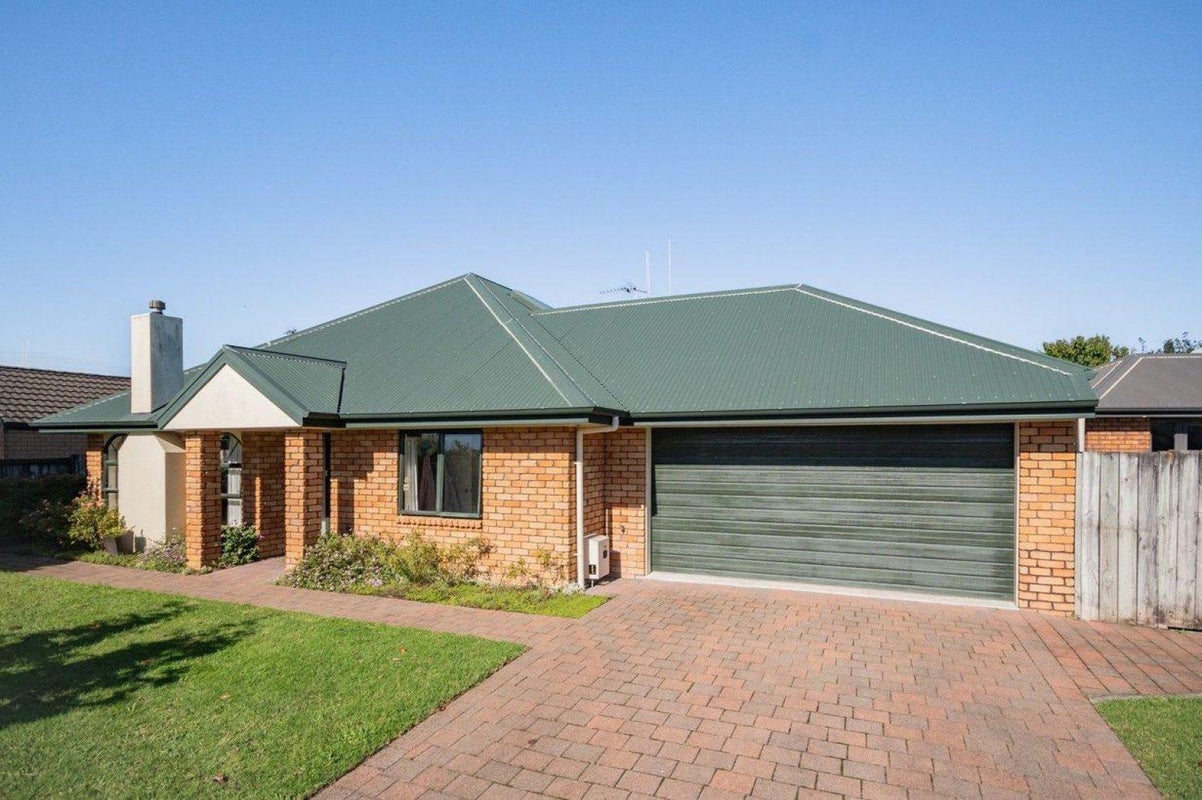 9 Callum Court, Rototuna, Hamilton - Carousel 1