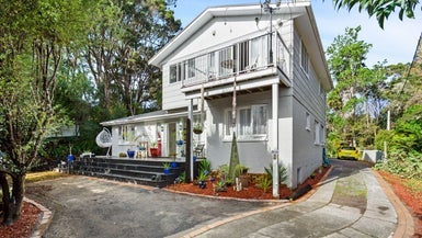 514 West Coast Road, Oratia, Auckland - Carousel 1