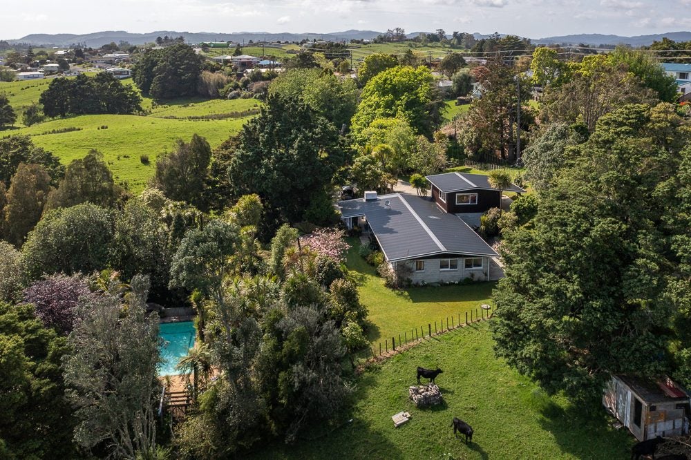 84 Port Albert Road, Wellsford, Wellsford - Carousel 1