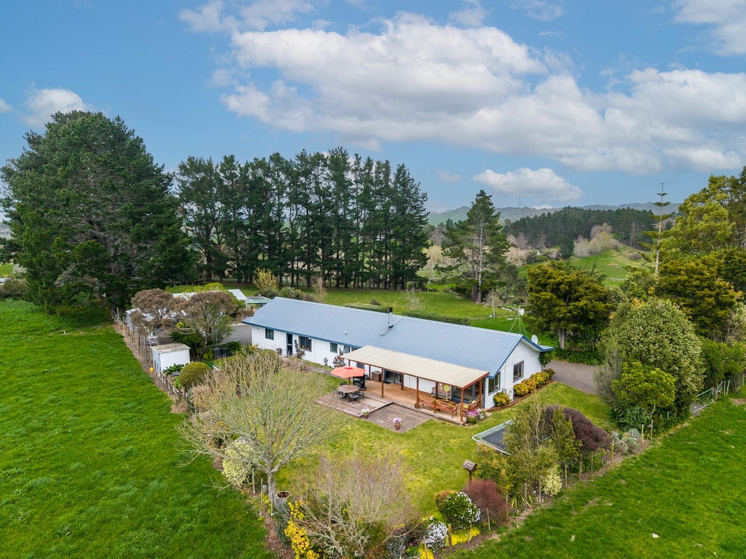 70 Karakariki Road, Whatawhata, Hamilton - Carousel 2