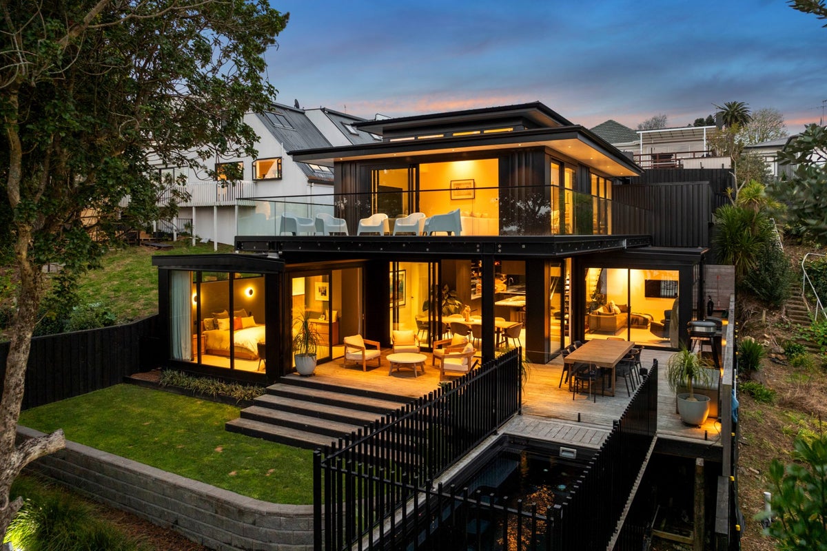 36C Seacliffe Road, Hillsborough, Auckland - Carousel 1