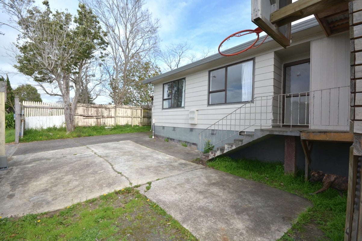 1/1 Rebecca Rise, Weymouth, Manukau City, Auckland - Carousel 10