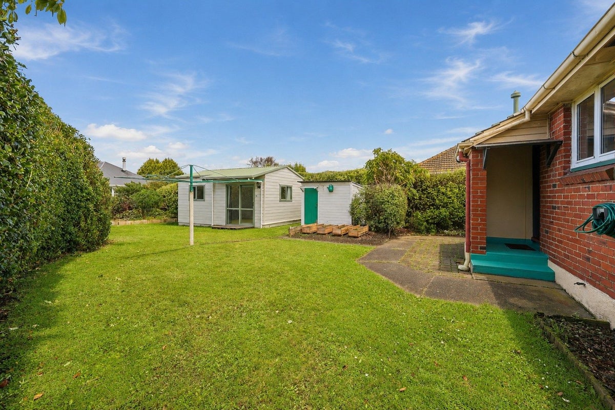 35 Columba Avenue, Calton Hill, Dunedin - Carousel 18