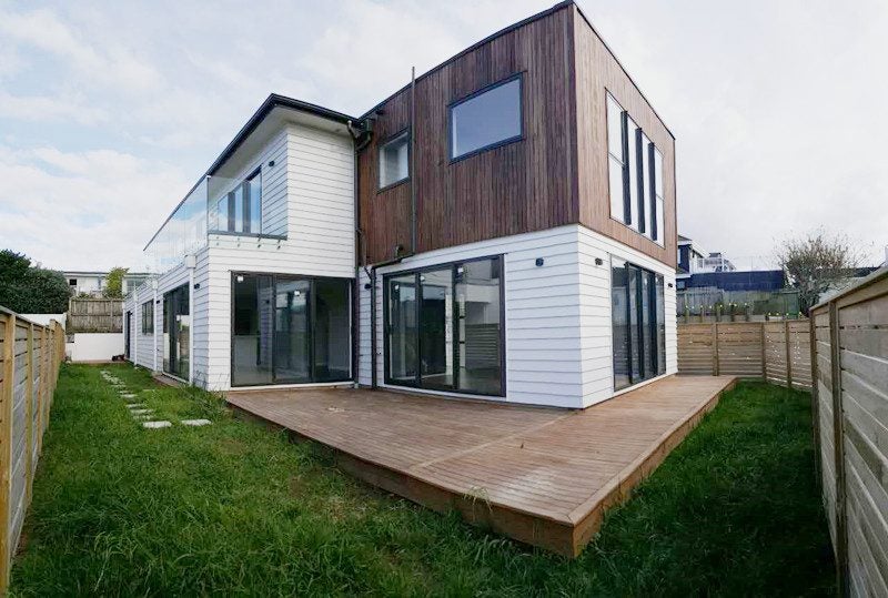 16 Takutai Avenue, Bucklands Beach, Auckland - Carousel 1