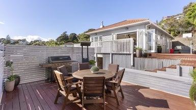 19A Townsend Road, Miramar, Wellington - Carousel 1