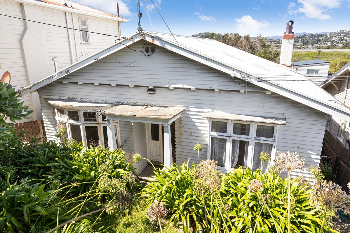 49 Tirangi Road, Rongotai, Wellington - Carousel 2