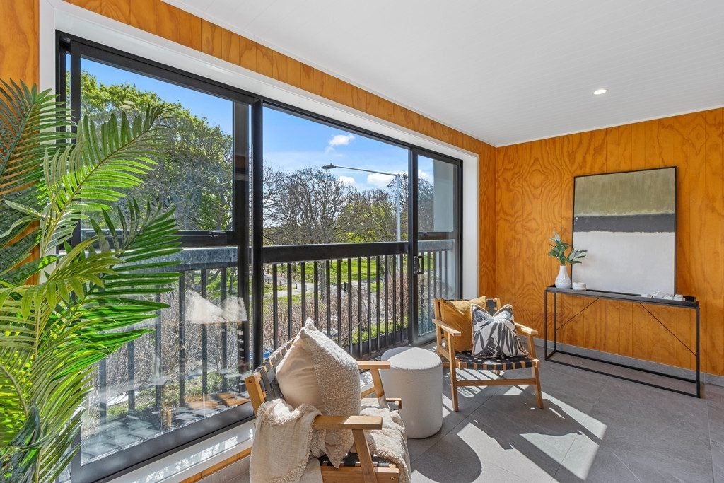 209/420 Hagley Avenue, Christchurch Central, Christchurch - Carousel 2