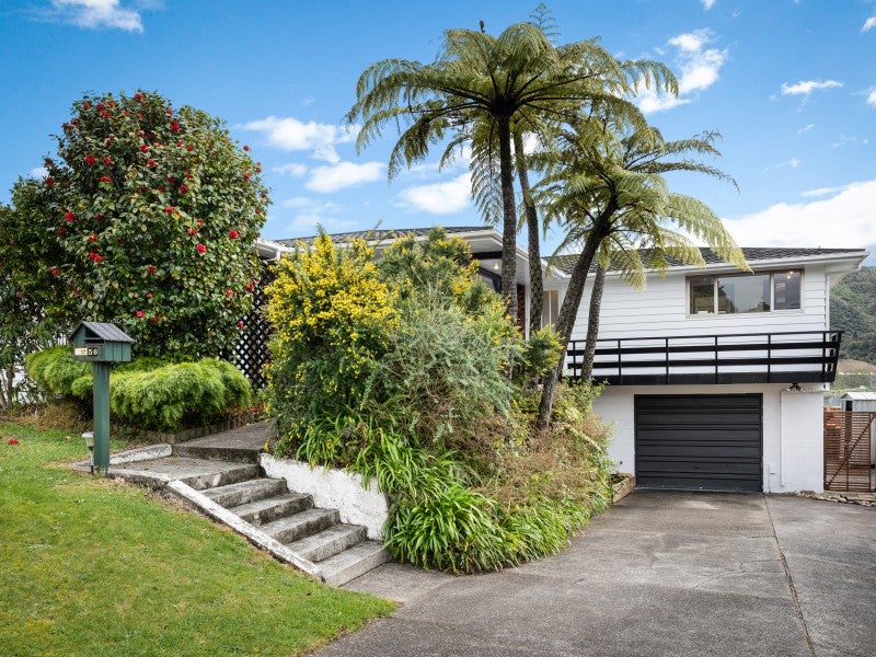 56 Holborn Drive, Stokes Valley, Lower Hutt - Carousel 1