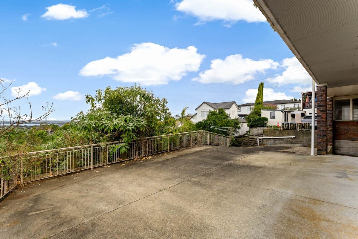 16 Kelsey Crescent, Hillsborough, Auckland - Carousel 15