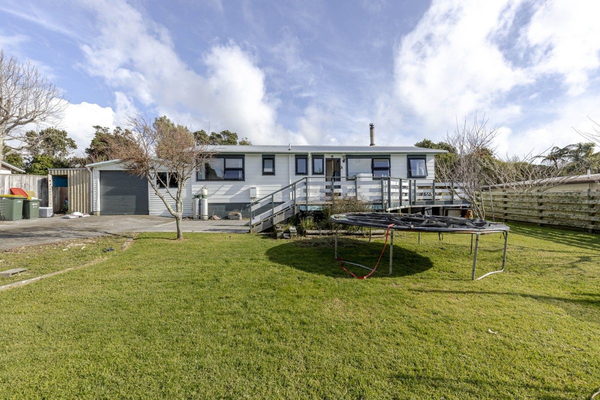 9B Lantana Avenue, Bell Block, New Plymouth - Carousel 1