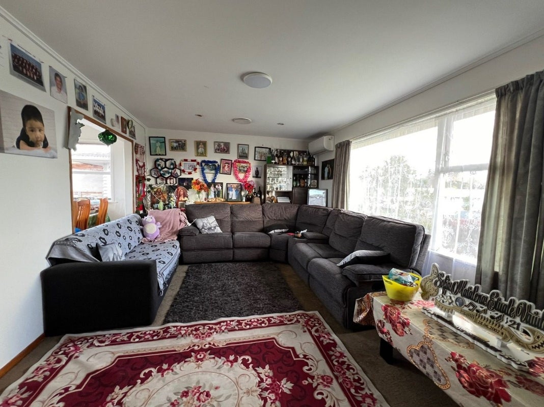 7 Winsford Street, Manurewa, Auckland - Carousel 2