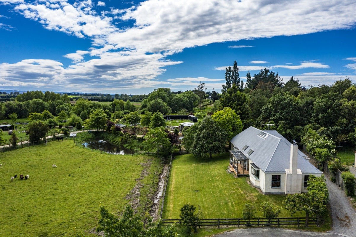 22 McKays Lane, Cust, Cust - Carousel 1