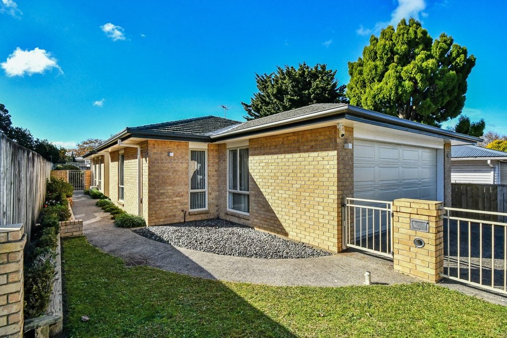 19 Shirley Avenue, Papakura, Papakura - Carousel 2