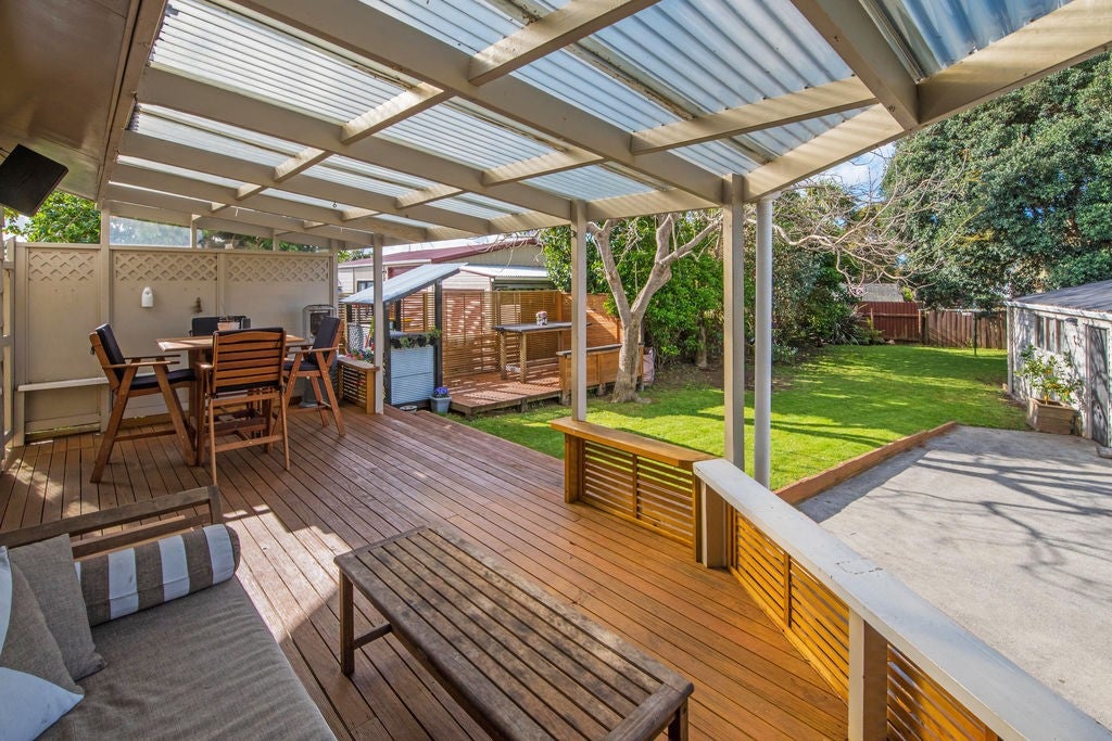 15 Taihiki Road, Clarks Beach, Clarks Beach - Carousel 2