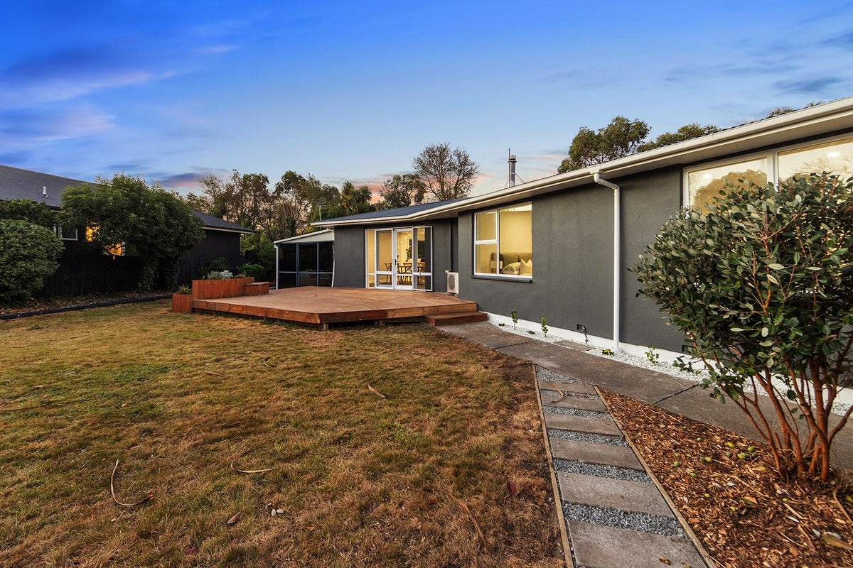52 Orrick Crescent, Avondale, Christchurch - Carousel 1