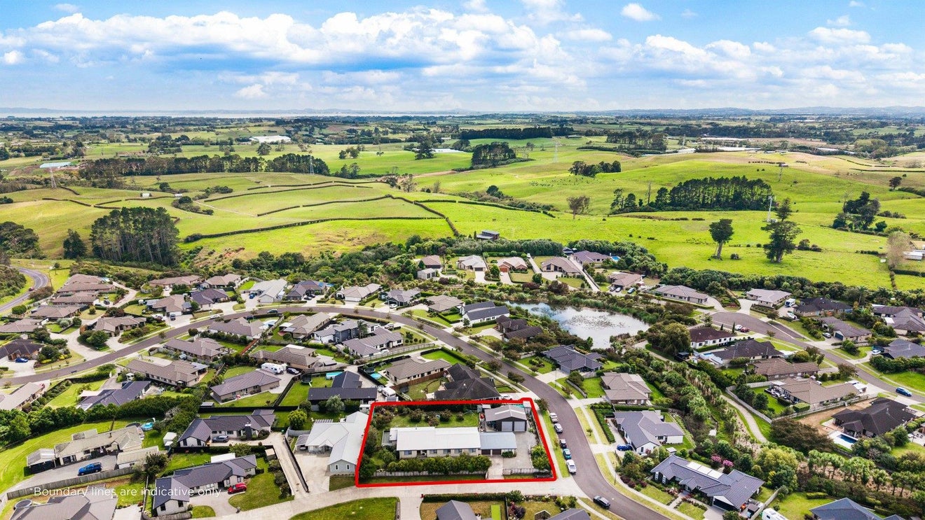 2 Tavarnya Way, Patumahoe, Pukekohe - Carousel 28