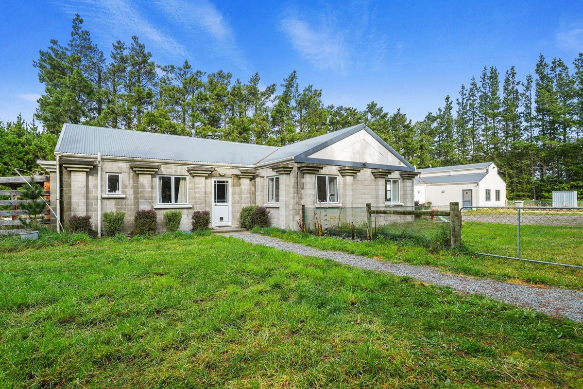 195 Wards Road, Swannanoa, Rangiora - Carousel 2