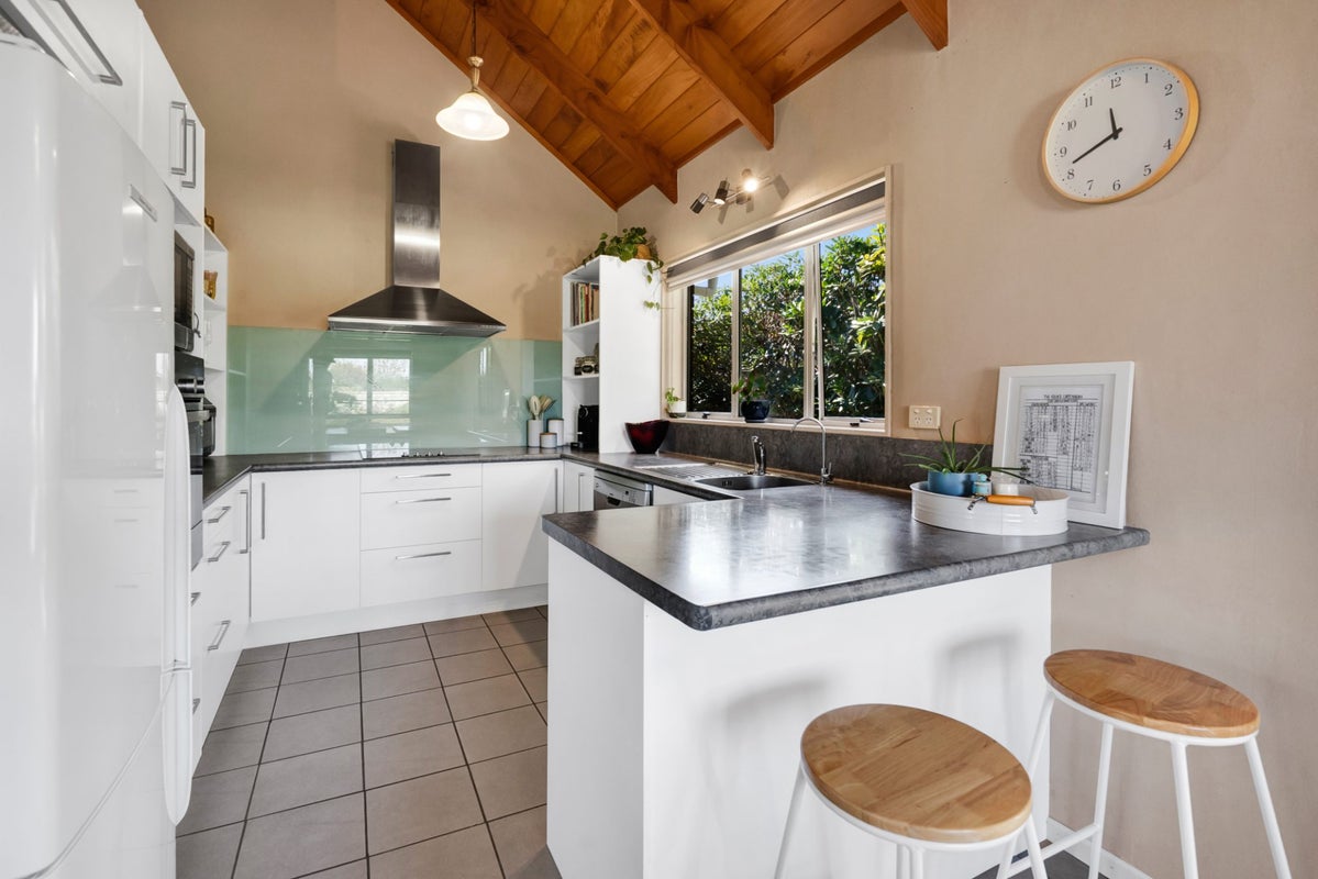90 Mangati Road, Bell Block, New Plymouth - Carousel 2