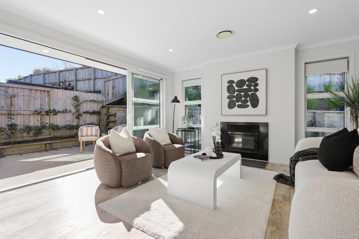 79 Pakanga Grove, Pyes Pa, Tauranga - Carousel 2