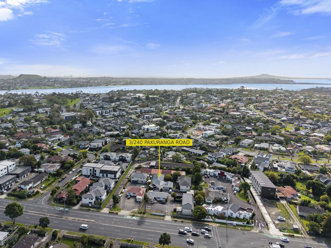 3/240 Pakuranga Road, Pakuranga Heights, Auckland - Carousel 17