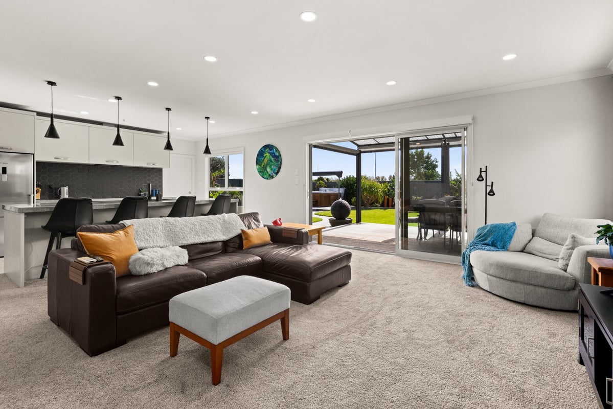 23 Rakaia Way, Poraiti, Napier - Carousel 2