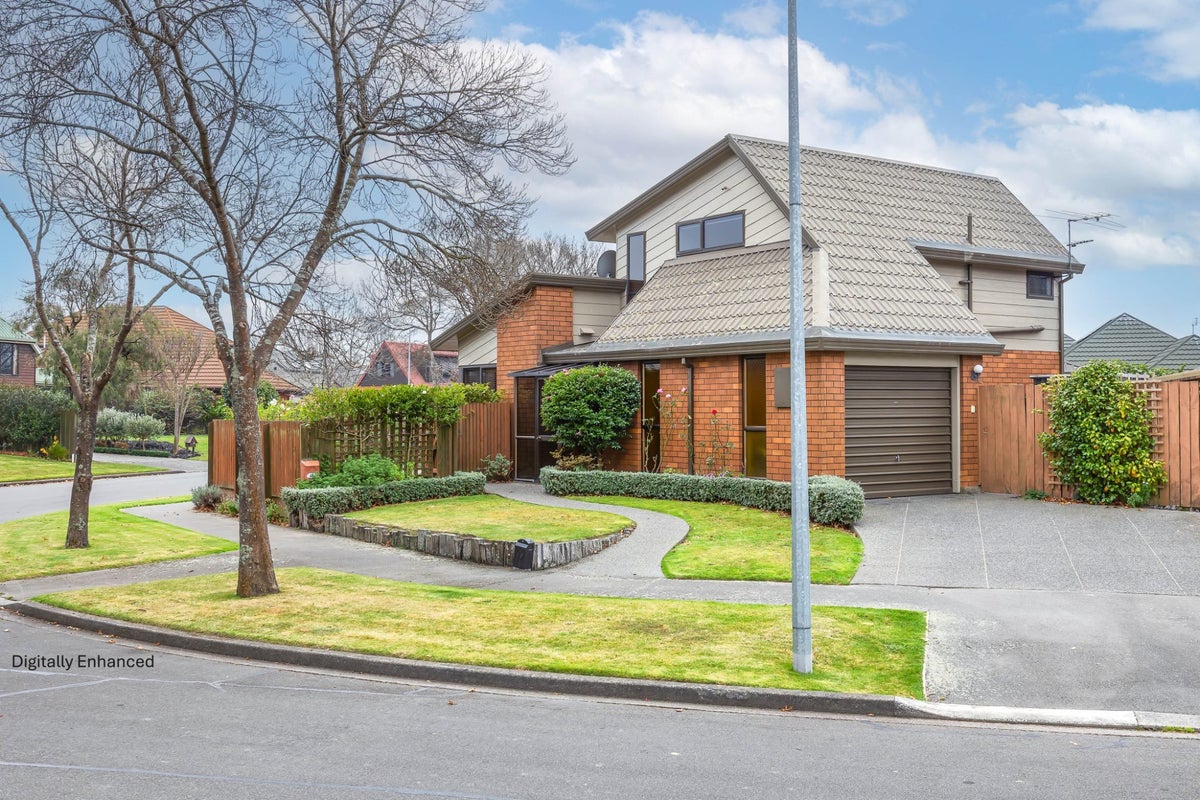 1/4 Elvira Court, Bishopdale, Christchurch - Carousel 1