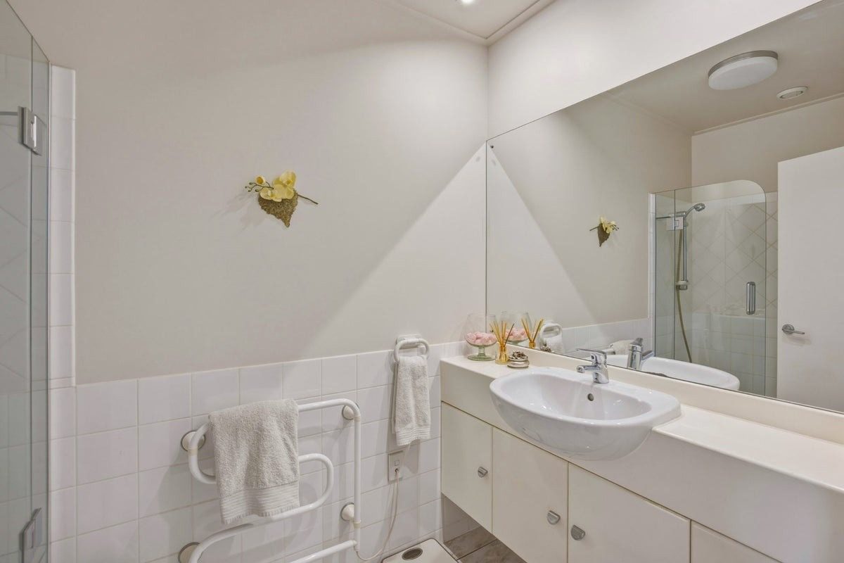 11 Shelbourne Street, Nelson, Nelson - Carousel 12