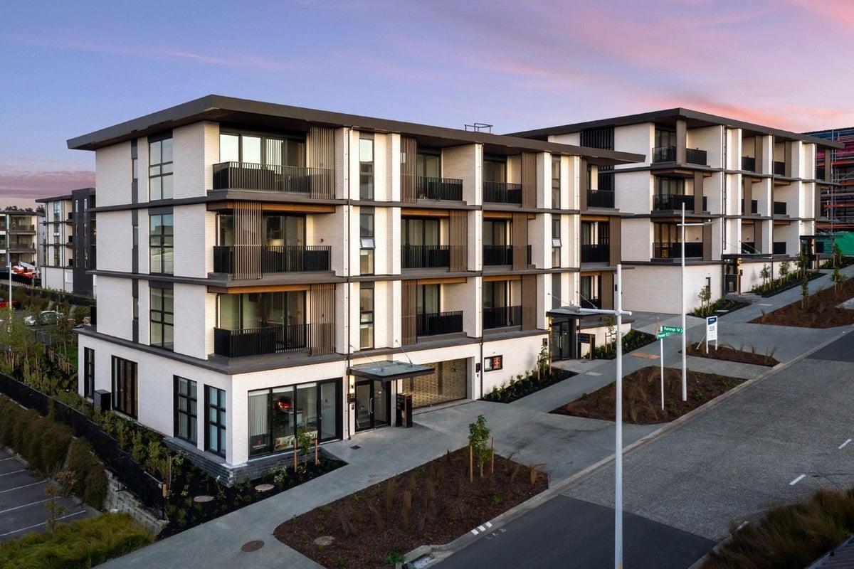 301/25A Pennant Street, Long Bay, Auckland - Carousel 8