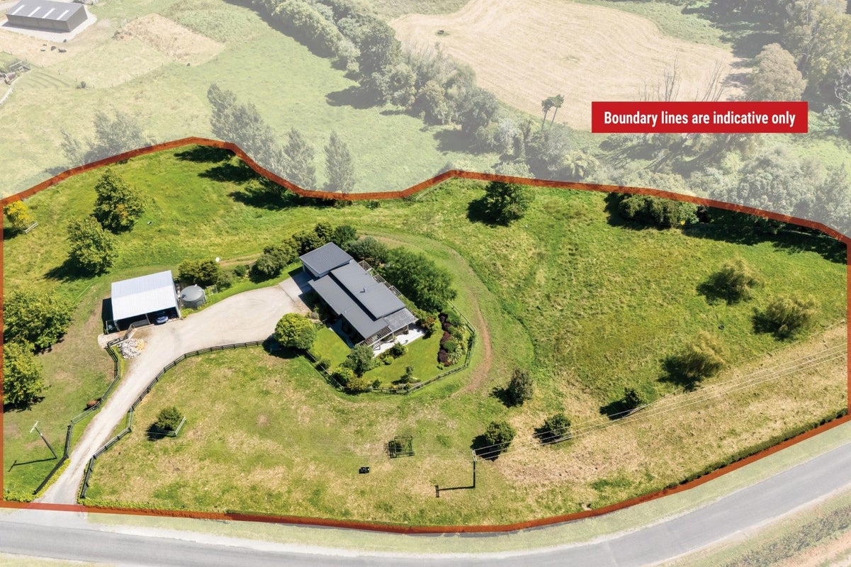 88 Te Arei Road East, Lepperton, New Plymouth - Carousel 24