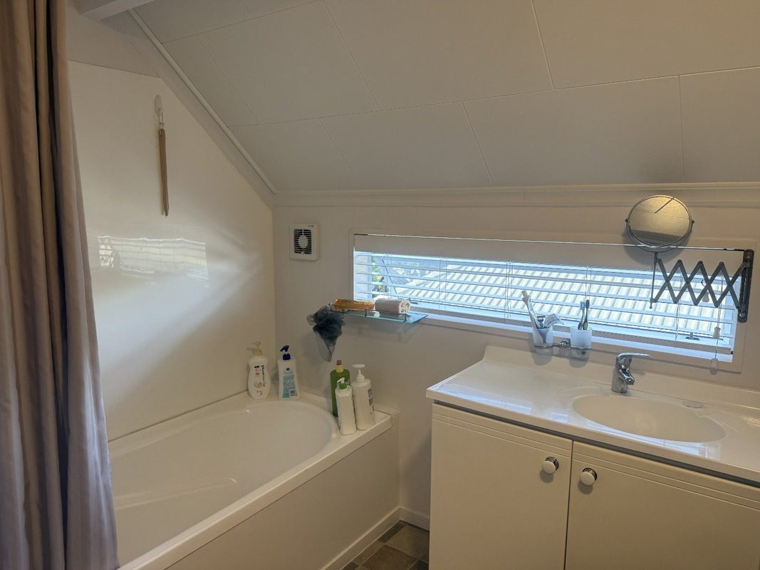 389 Yaldhurst Road, Russley, Christchurch - Carousel 15