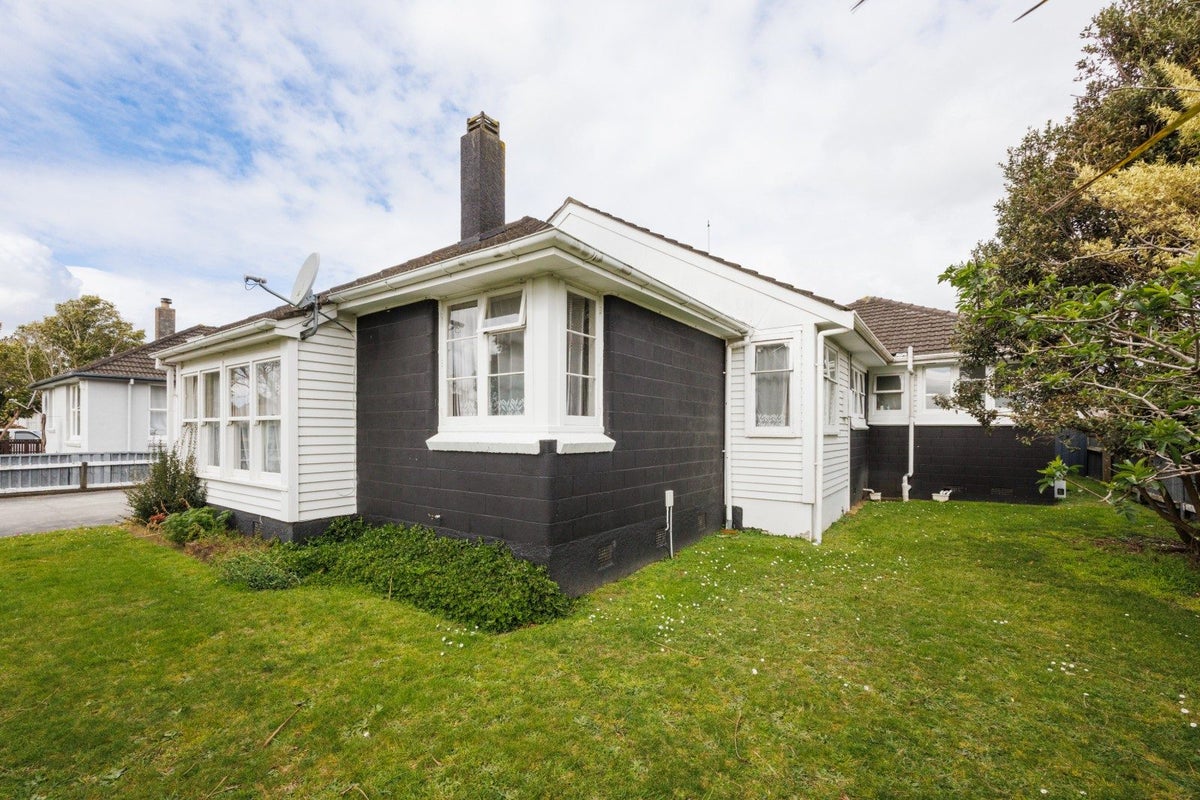 110 Limbrick Street, Terrace End, Palmerston North - Carousel 19