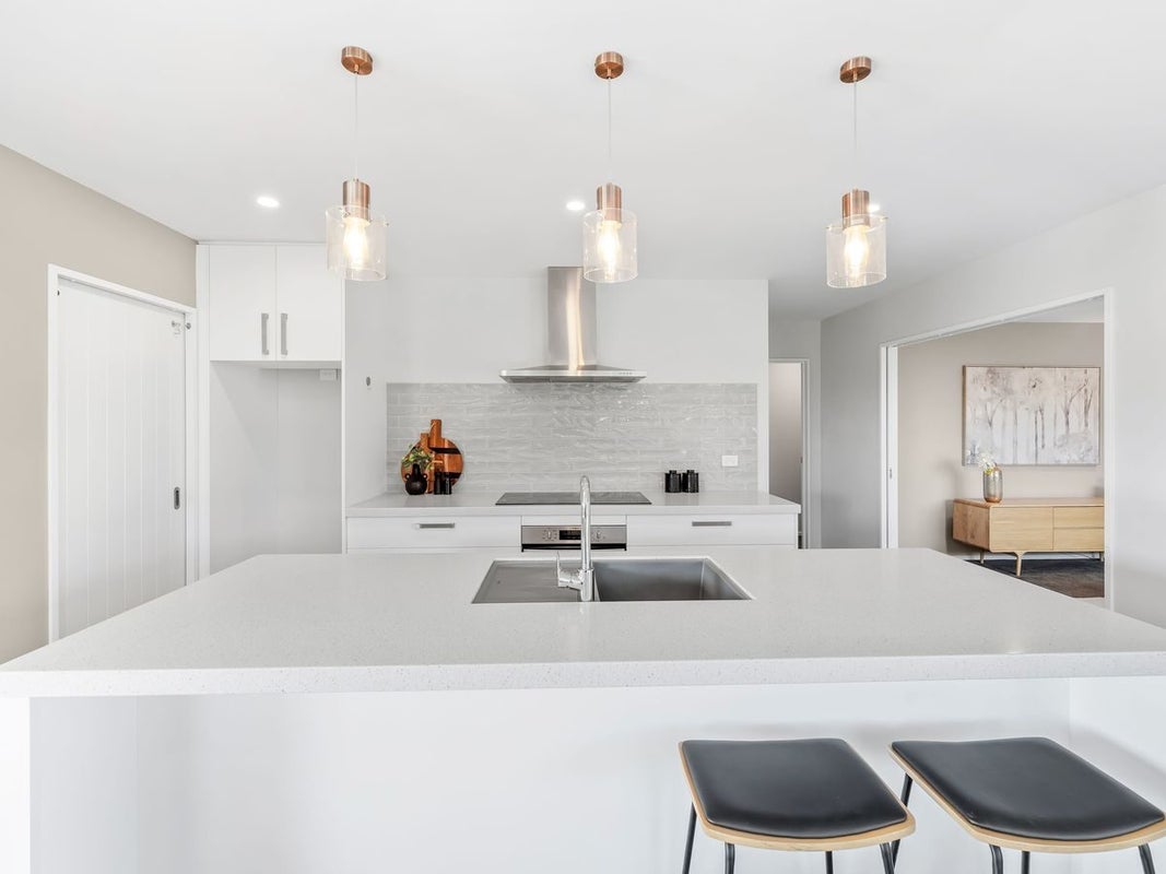 40 Craig Thompson Drive, Lincoln, Lincoln - Carousel 2